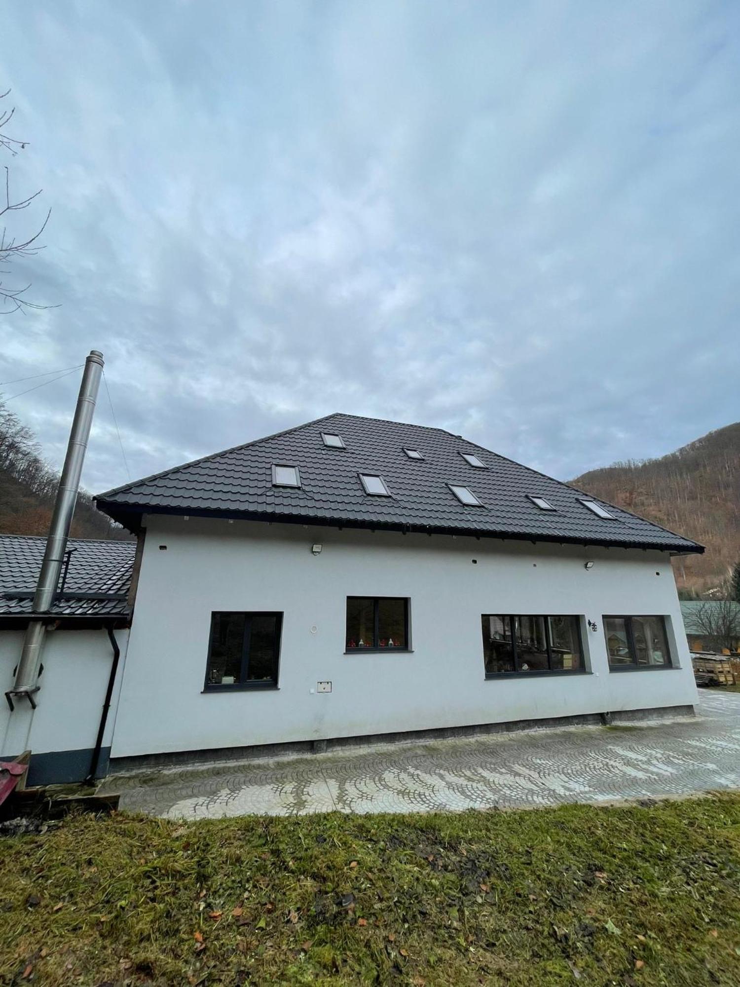 Casa Tudor 파디스 외부 사진